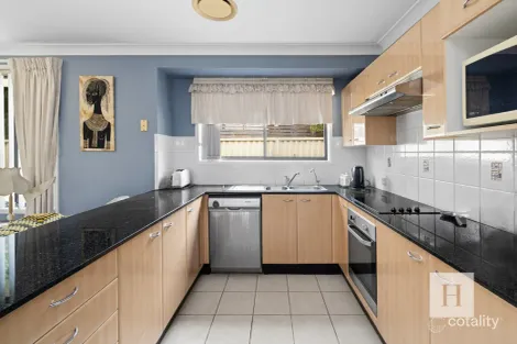 Property photo of 1/234 Tuggerawong Road Tuggerawong NSW 2259