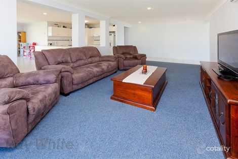 Property photo of 85 Westminster Crescent Raceview QLD 4305