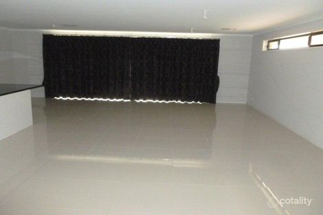 Property photo of 5 Beal Close Clare SA 5453