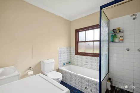 Property photo of 107 Parliament Road Macquarie Fields NSW 2564