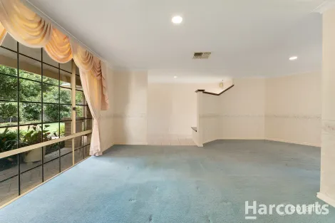 Property photo of 40 Waterside Drive Dudley Park WA 6210