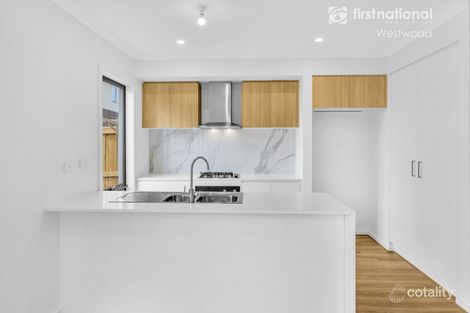 Property photo of 7 Pendower Way Werribee VIC 3030
