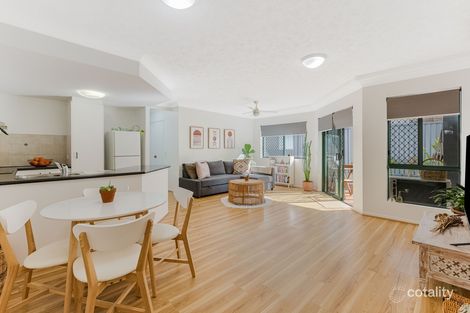 Property photo of 4/56 Coolangatta Road Coolangatta QLD 4225