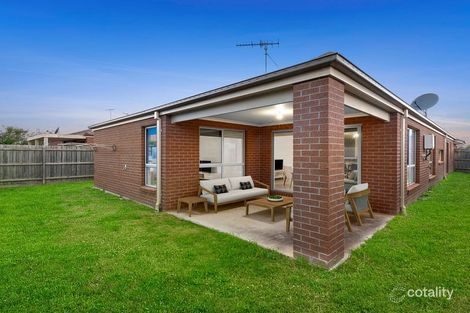 Property photo of 152 Warralily Boulevard Armstrong Creek VIC 3217