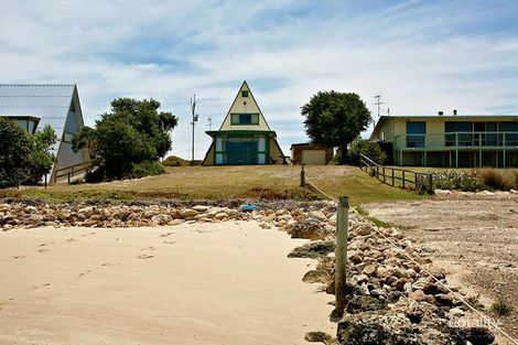 57 Goolwa Channel Dr, Hindmarsh Island, SA 5214