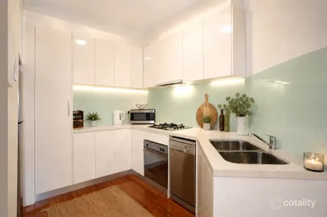 Property photo of 3/13 Rosstown Road Carnegie VIC 3163