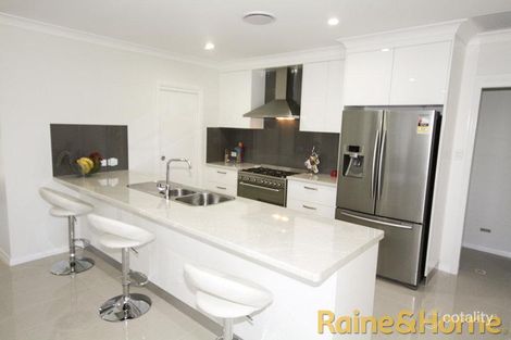 Property photo of 23 Lincoln Parkway Dubbo NSW 2830