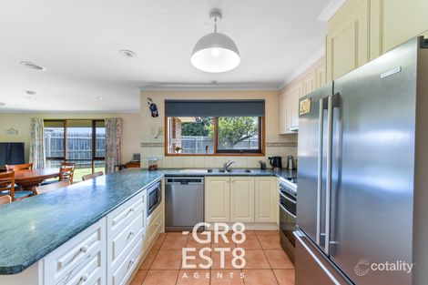 Property photo of 15 Lawson Close Cranbourne VIC 3977