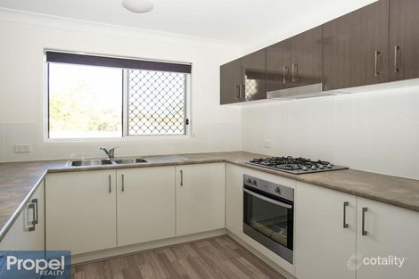 Property photo of 19 Yorkshire Crescent Mount Warren Park QLD 4207