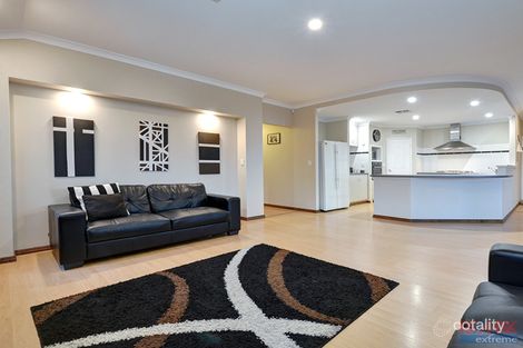 Property photo of 25 Chartwell Bend Hocking WA 6065