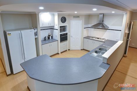 Property photo of 25 Chartwell Bend Hocking WA 6065