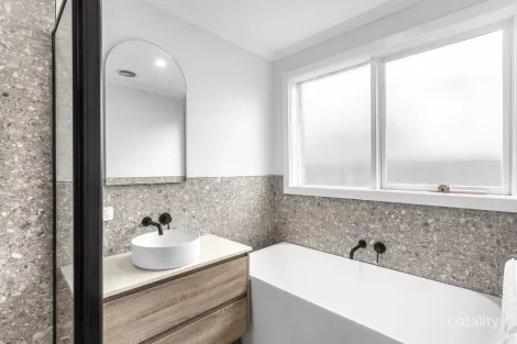 Property photo of 1 Wattle Place Somerville VIC 3912