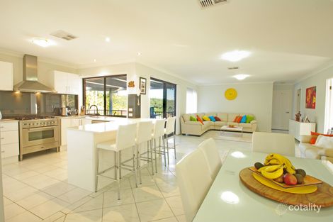 Property photo of 3 Smokebush Place Garden Suburb NSW 2289