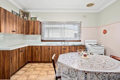 Property photo of 35 Turner Esplanade East Corrimal NSW 2518