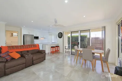 Property photo of 5/6 Back Hill Drive Coral Cove QLD 4670