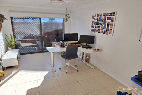 Property photo of 1/76 Dawn Parade Miami QLD 4220