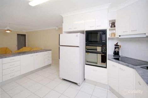 Property photo of 10 Saunders Place Menai NSW 2234