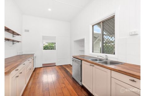 Property photo of 132 Bennetts Road Norman Park QLD 4170