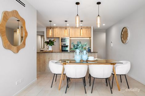 Property photo of 5/15 Roseglen Street Greenslopes QLD 4120