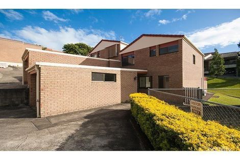 9/1a Mcleod St, Highland Park, QLD 4211