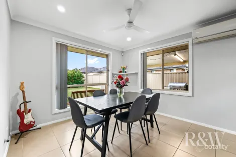 Property photo of 19 Blain Road Spring Farm NSW 2570