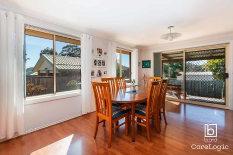 Property photo of 2/2 Holly Close Lake Haven NSW 2263