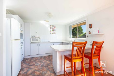 Property photo of 6 Kate Close Lake Haven NSW 2263