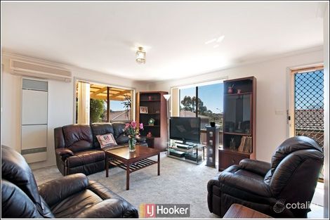 Property photo of 10 Loban Court Ngunnawal ACT 2913