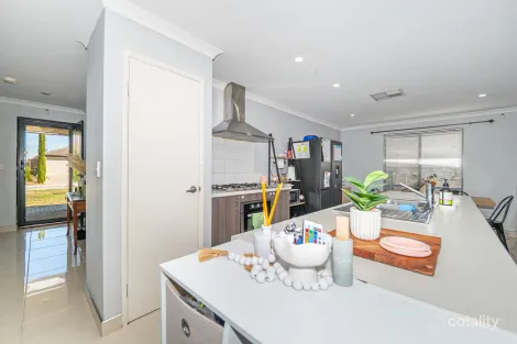 Property photo of 5 Podger Way Brookdale WA 6112