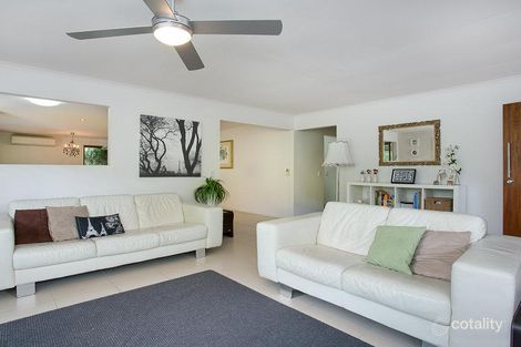 Property photo of 28 Paris Avenue Morningside QLD 4170