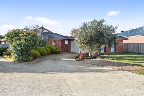 Property photo of 9 Pleasant View Court Gisborne VIC 3437
