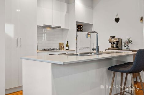 Property photo of 70 Farview Street Glenroy VIC 3046