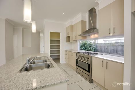 Property photo of 106 Drayton Terrace Wynnum QLD 4178