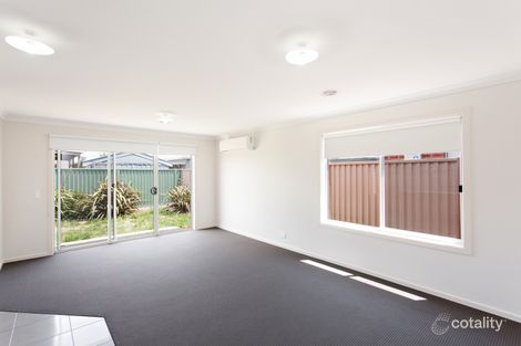 Property photo of 2/9 Burnett Street Sebastopol VIC 3356