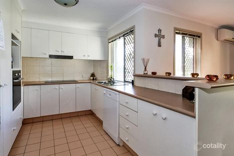 Property photo of 7/28 Cronin Avenue Main Beach QLD 4217