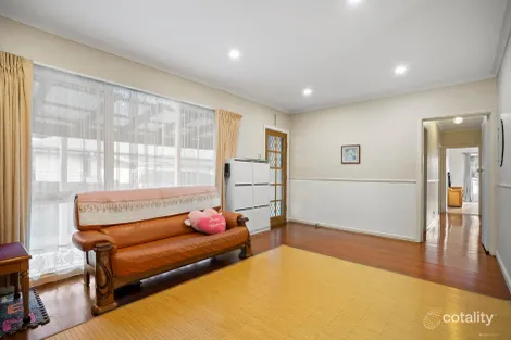 Property photo of 136 Mahoneys Road Forest Hill VIC 3131