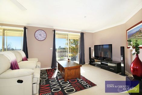 Property photo of 14 Donegal Terrace Armidale NSW 2350