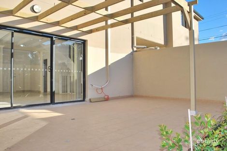 Property photo of 2/10-12 Adderton Road Telopea NSW 2117
