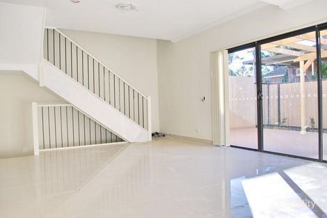 Property photo of 2/10-12 Adderton Road Telopea NSW 2117