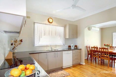 Property photo of 37 Billabong Avenue Dapto NSW 2530