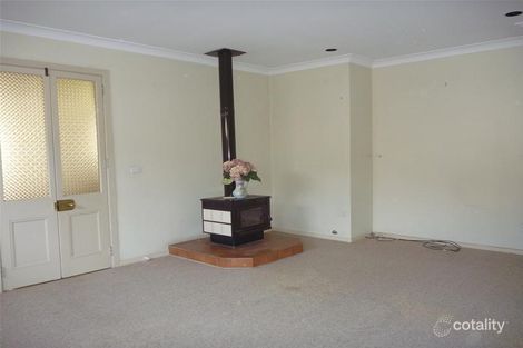 Property photo of 35 Christopher Crescent Batehaven NSW 2536