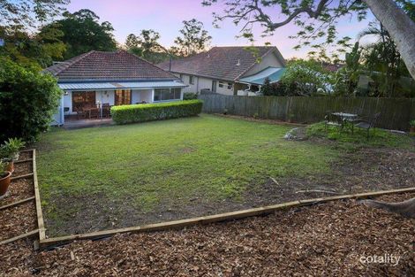 Property photo of 34 Coonara Street Holland Park QLD 4121