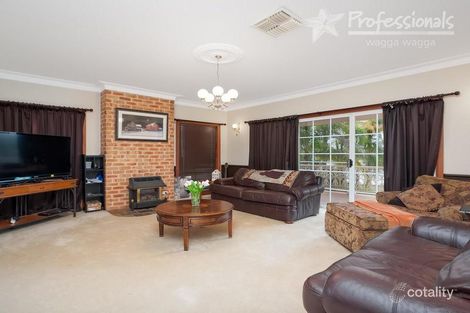 Property photo of 50 Lakehaven Drive Lake Albert NSW 2650