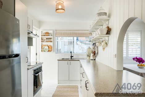 Property photo of 32 Argyle Street Seventeen Mile Rocks QLD 4073