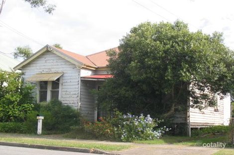 42 Crebert St, Mayfield, NSW 2304