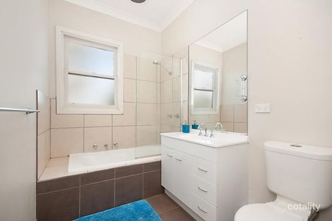 Property photo of 51 Wollaston Road Warrnambool VIC 3280