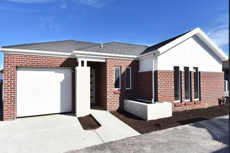 Property photo of 3 Monash Place Canadian VIC 3350
