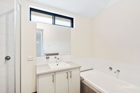 Property photo of 1/22 Susan Road Madeley WA 6065