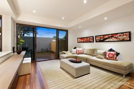 Property photo of 33B Sebastopol Street Caulfield North VIC 3161