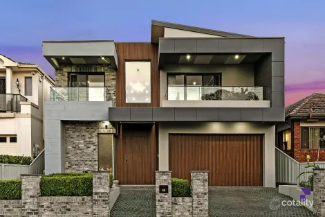 Property photo of 32 Maiden Street Greenacre NSW 2190